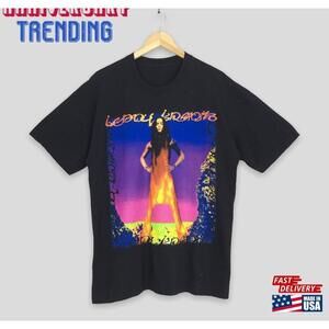 90 S Lenny Kravitz Universal Love Tour Tshirt Classic Unisex